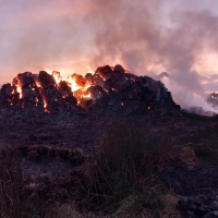 Pożar sterty siana w okolicach Szymanowa 7.VIII.22 r.