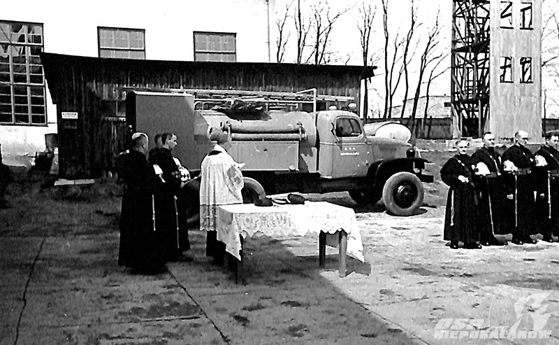 2016_02_25_12_19_25_009